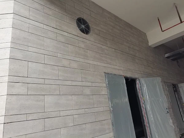 MCM Flexible Travertine Exterior Wall